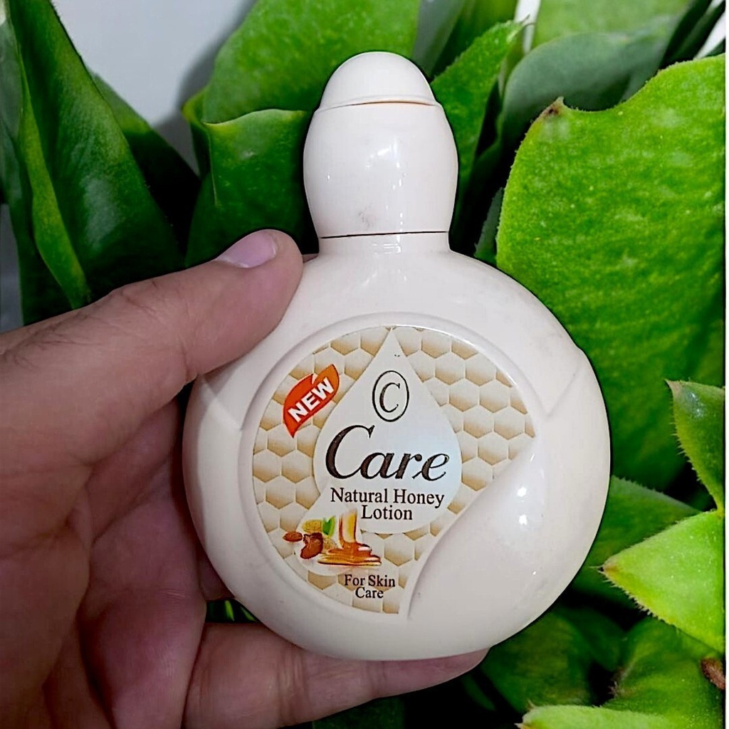 Honey Body Lotion  Moisturizing Skin Care for Hydrated Glow 120ml (4.06 Fl Oz)