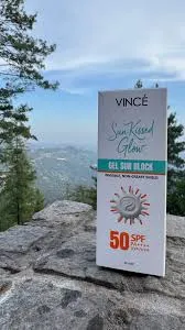 Vince Sun Kissed Glow SPF50