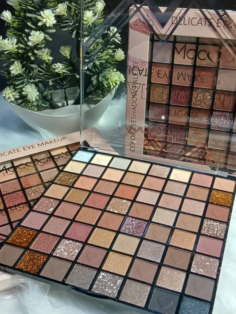 Mocallure Colour Eyeshadow Palette