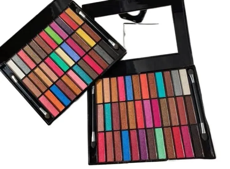Romantic 36 Colour Makeup Kit
