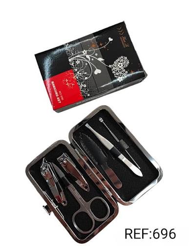 Hua Li Manicure Set